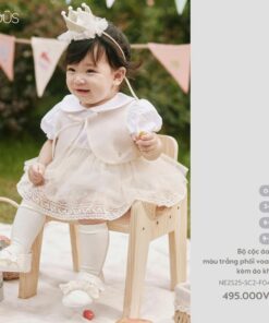 Bộ cộc áo xòe màu trắng phối voan be kèm áo khoác