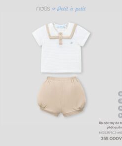 Bộ cộc tay áo trắng phối quần nâu