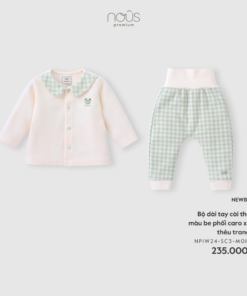 Bộ dài tay cài thẳng màu be phối caro xanh thêu trang trí