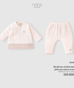 Bộ dài tay cài lệch màu be phối caro nâu in trang trí