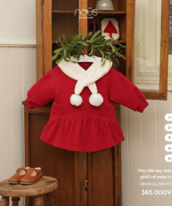 Váy dài tay màu đỏ phối cổ màu trắng